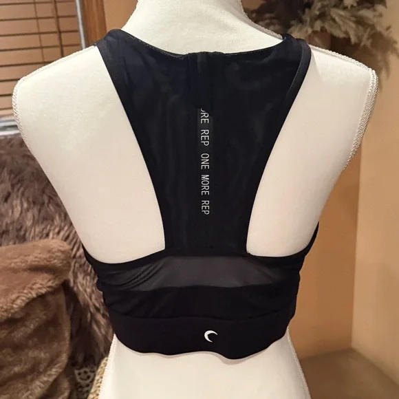 Fabletics Black and Leopard Sports Bra - Picture 2 of 3